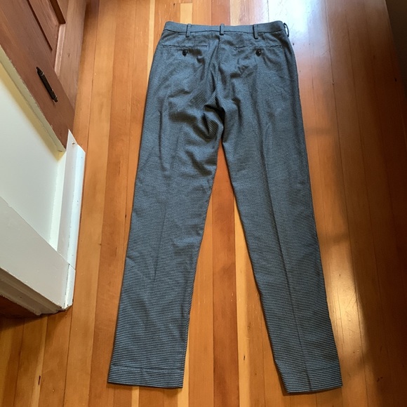 Uniqlo Houndstooth Trousers Grey and Black - Picture 5 of 7